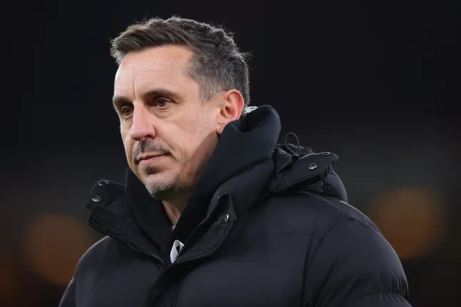Carragher: Neville đã phê phán McTominay quá đáng khi anh còn thi đấu cho Man Utd.