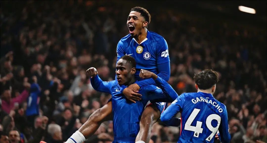 Chelsea thăng hoa nhờ sự phối hợp uyển chuyển giữa cặp trung vệ Chalobah - Fofana.