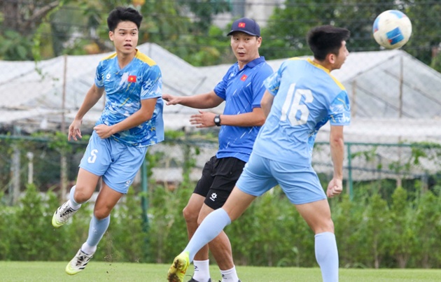 U22 Việt Nam tự tin trên sân, không lo lắng về việc bị phạt thẻ
