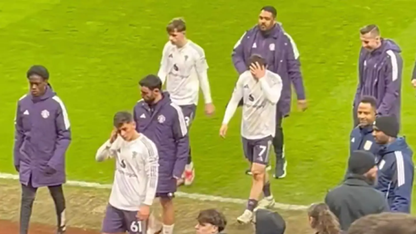 Bruno Fernandes thể hiện tấm lòng với tài năng trẻ MU sau trận gặp Aston Villa