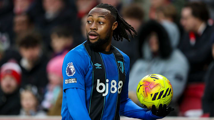 Bournemouth: HLV Andoni Iraola chia sẻ quyết tâm giữ chân Antoine Semenyo