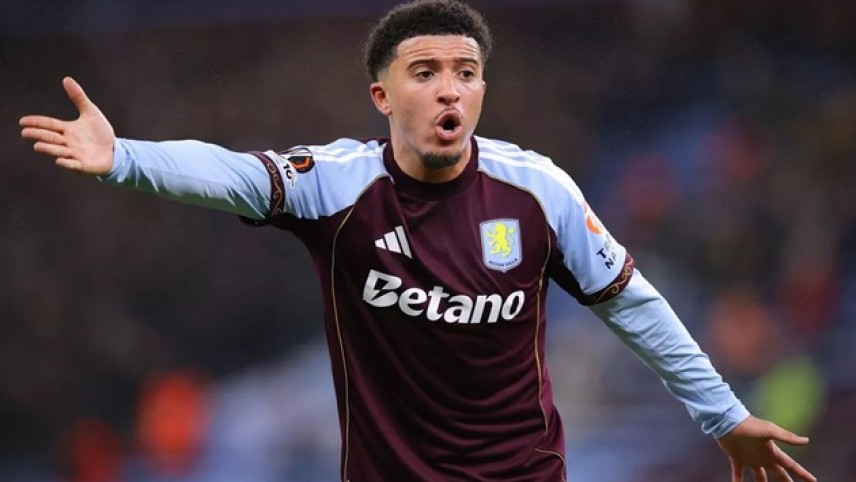 Jadon Sancho gây bão Aston Villa với phản ứng gây sốc tại Europa League