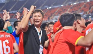 Kim Sang-sik: Sức hút không thể chối từ của người Indonesia