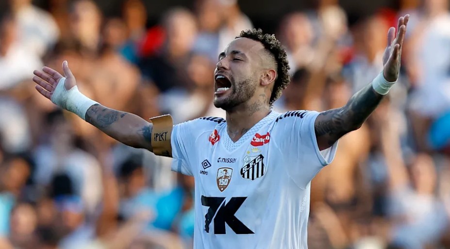 Neymar rơi nước mắt khi cùng Santos giành vé trụ hạng thành công