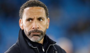 Rio Ferdinand chỉ ra điểm yếu có thể cản trở Arsenal trên hành trình chinh phục ngôi vua