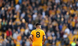 Ruben Neves chỉ là lựa chọn dự phòng mà Manchester United cân nhắc