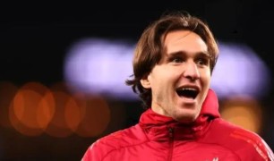 Federico Chiesa nên được trao cơ hội đá chính tại Liverpool