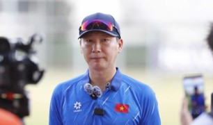 Bản tin bóng đá Việt ngày 12/12: Kim Sang-sik hướng tới trận chung kết, Đình Bắc chưa sánh bằng tiền đạo Thái Lan