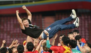 Kim Sang-sik bác bỏ 'phép màu', khẳng định U22 Việt Nam thành công nhờ cố gắng không ngừng