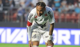 Neymar tiến hành phẫu thuật đầu gối, đặt mục tiêu cho World Cup 2026