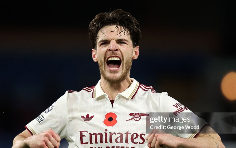 Arsenal thắng như dạo chơi trước Burnley