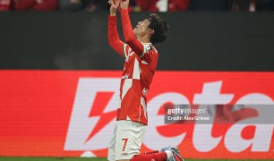 Cầu thủ Hàn tỏa sáng, Fiorentina thua ngược