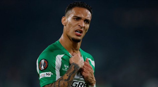 Antony rực sáng, Betis quật ngã Lyon tại Europa League