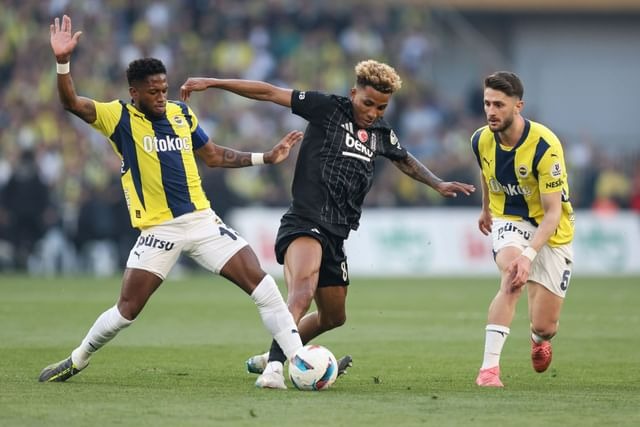 Nhận định Besiktas vs Fenerbahce: Mưa thẻ phạt
