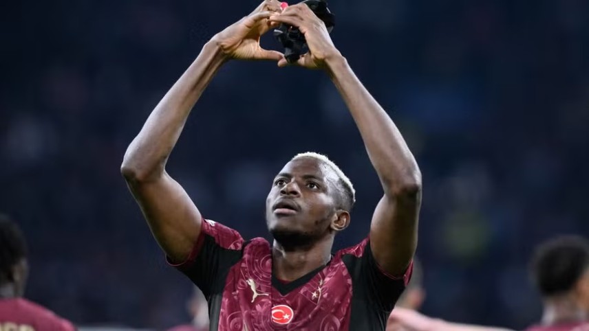 Osimhen tỏa sáng giúp Galatasaray hạ gục Ajax