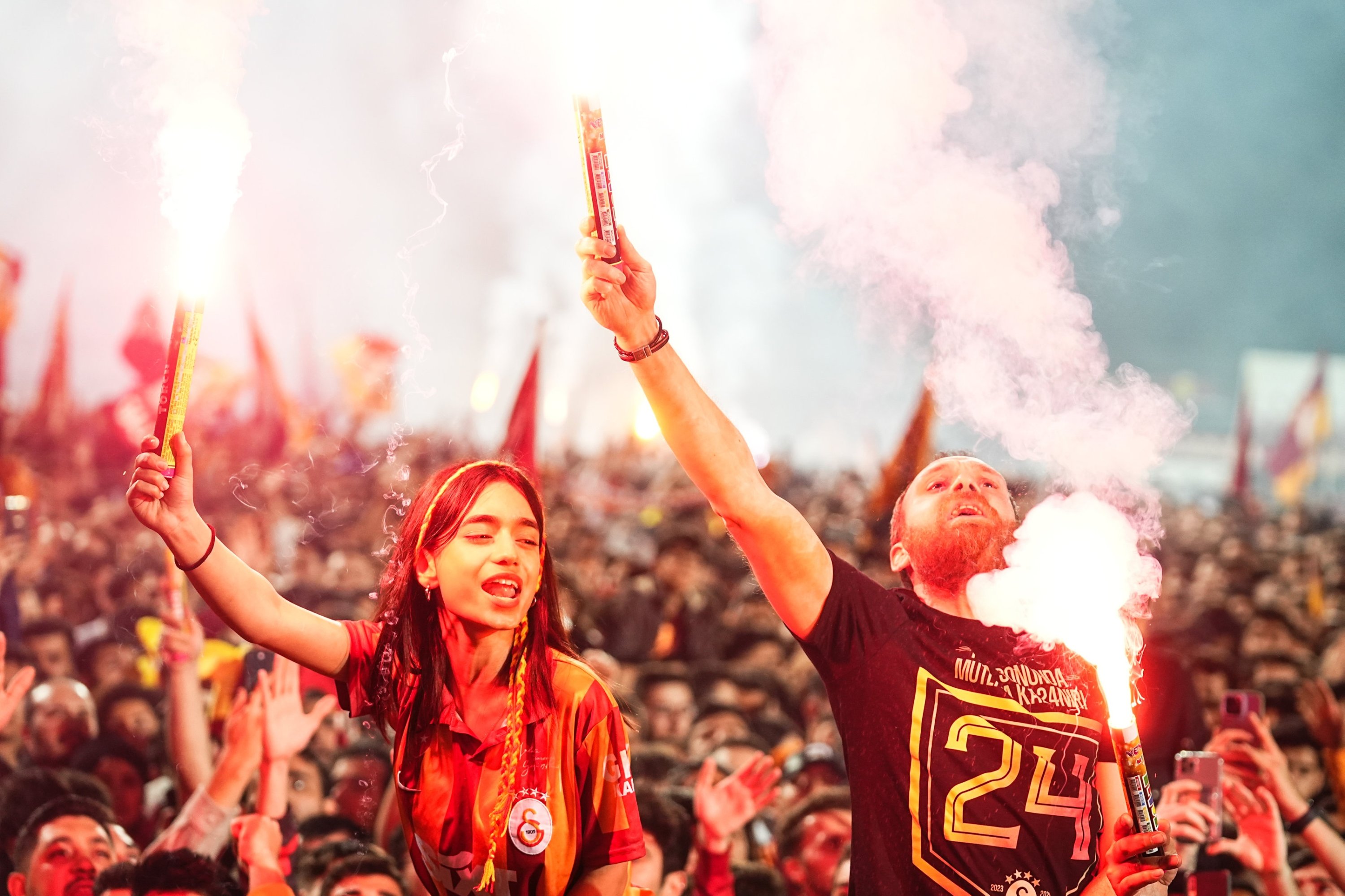 Ngọn lửa là biểu tượng của Galatasaray