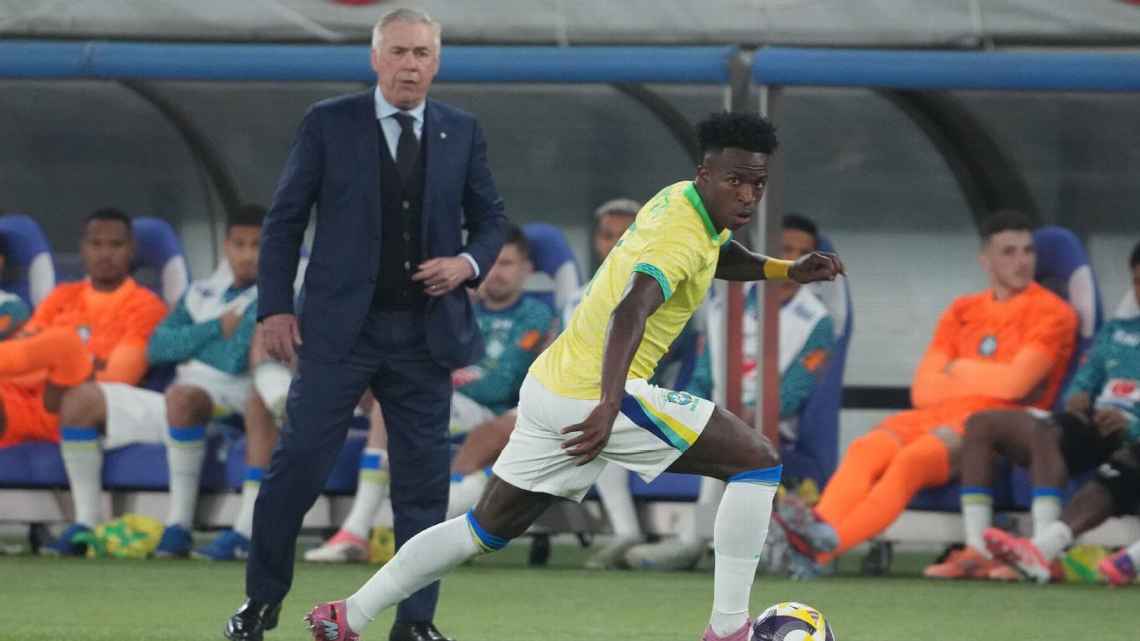 Vinicius có thể tìm lại cảm hứng thi đấu khi trở lại phục vụ ĐT Brazil?