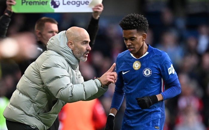 Chelsea tính đưa Estevao Willian vào vai trò số 10, bất chấp Palmer đang chơi bùng nổ