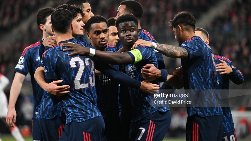 Arsenal nhảy lên nhì bảng sau chiến thắng 3–0 trước Slavia Prague