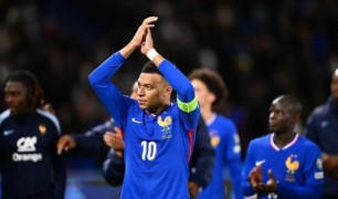 Mbappe: Tôi sẽ nỗ lực để thêm 400 bàn vào thành tích ghi bàn của mình.