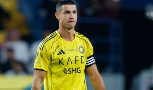 Ronaldo lại lỡ hẹn danh hiệu: Màn trả thù ngọt ngào của Benzema