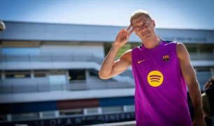 Lewandowski chuẩn bị trở lại, Barcelona gia tăng hi vọng trước trận đấu với Elche
