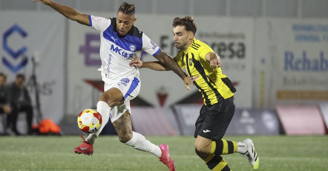 Alaves thắng hủy diệt trong ngày Garces bị vạch tội