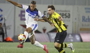 Alaves thắng hủy diệt trong ngày Garces bị vạch tội