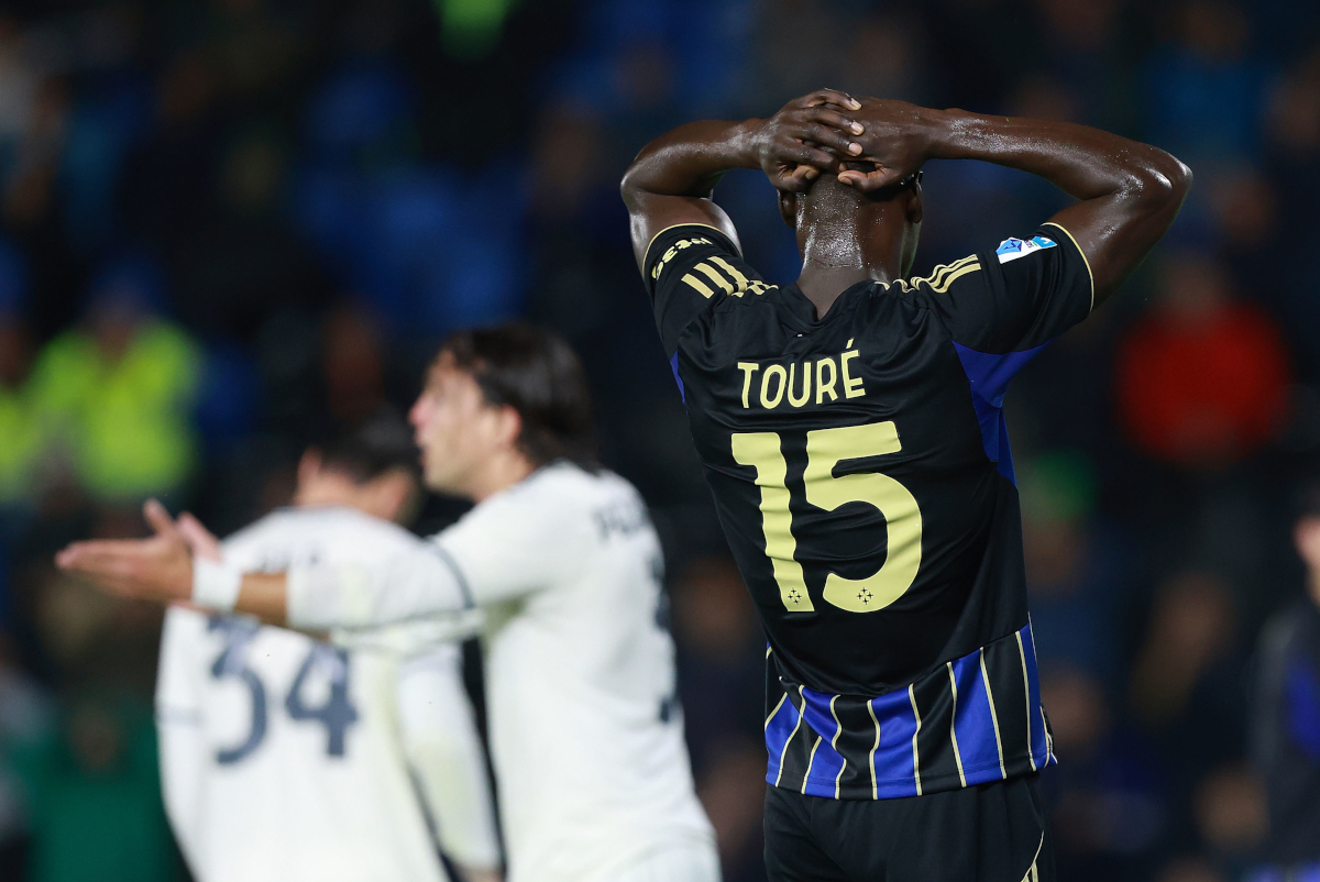 Pisa và Lazio tạo vô số cơ hội nhưng không ghi bàn