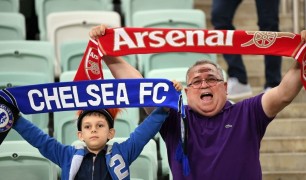 Arsenal, Chelsea và Liverpool tranh giành Nico Williams