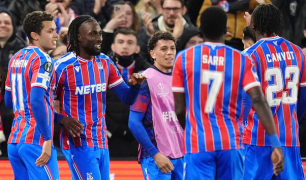 Crystal Palace lần đầu vào vòng 16 đội cúp châu Âu, Glasner cảnh báo MU tại Old Trafford