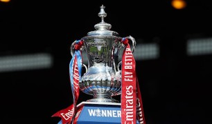 Arsenal và Chelsea đối mặt hiểm họa từ các đội bóng hạng dưới