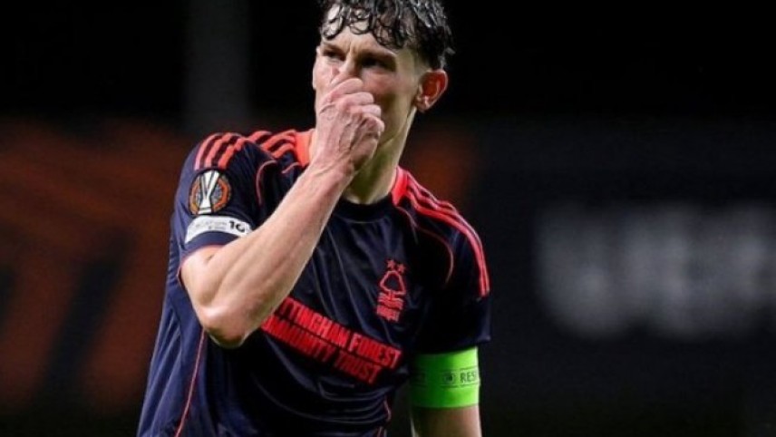 Cầu thủ Premier League gãy ngón tay