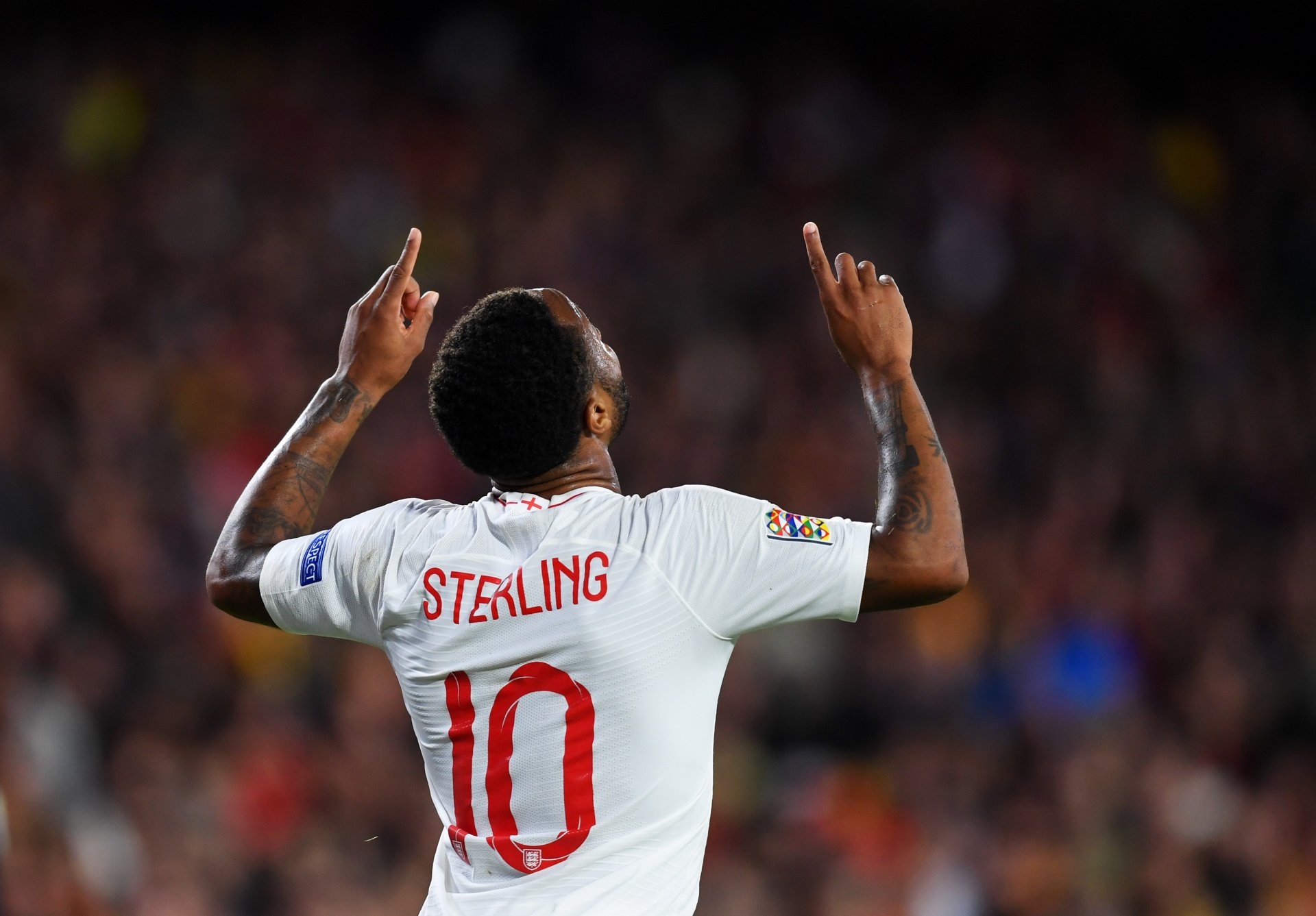 Sterling cân nhắc đến Saudi Arabia