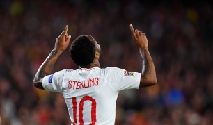 Sterling cân nhắc đến Saudi Arabia
