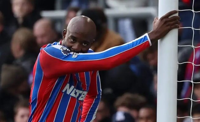 Khi cánh chim Đại bàng Crystal Palace gãy vụn