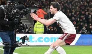 Rice 'chạm ngưỡng giới hạn' trong màn trình diễn đỉnh cao, Arsenal vượt ải Bournemouth