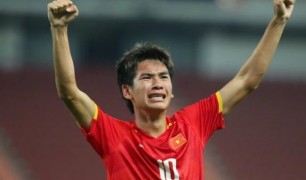 FIFA so sánh Văn Thuận với Bellingham