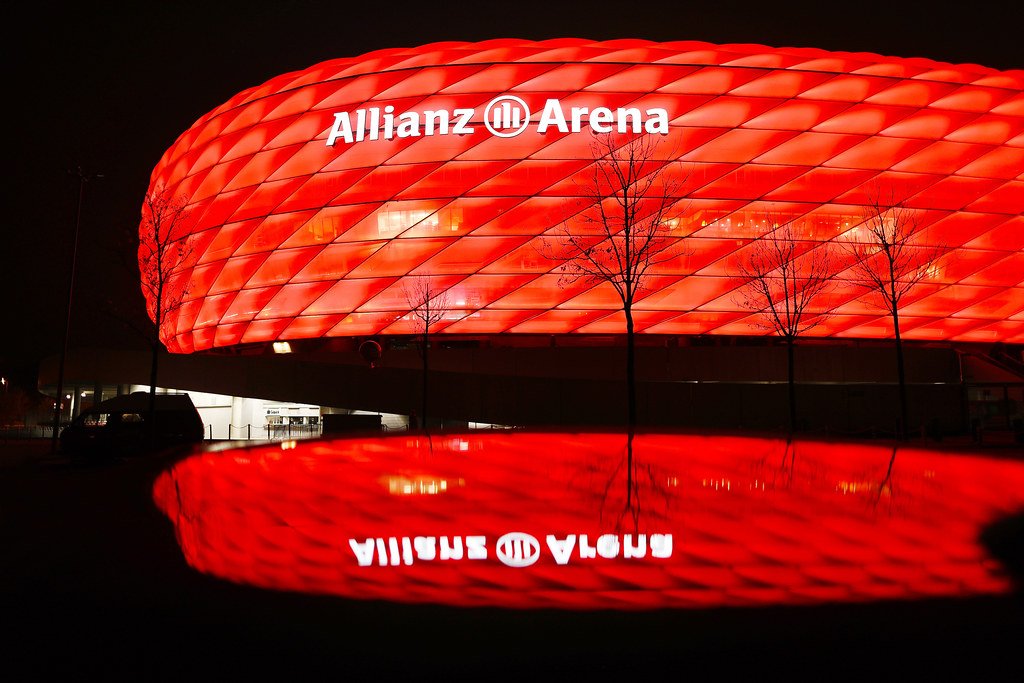 Bayern đánh bại Arsenal và Barcelona, chiêu mộ tài năng trẻ