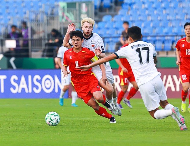 Báo Indonesia: U23 Việt Nam đứng đầu bảng A nhờ 'thần may mắn'