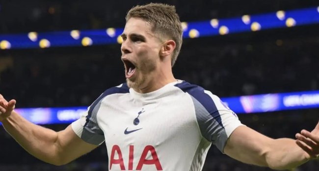 Liverpool nhắm trụ cột Tottenham