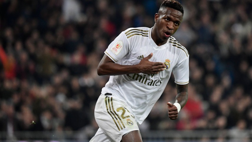 Man City ra giá 150 triệu euro cho Vinicius