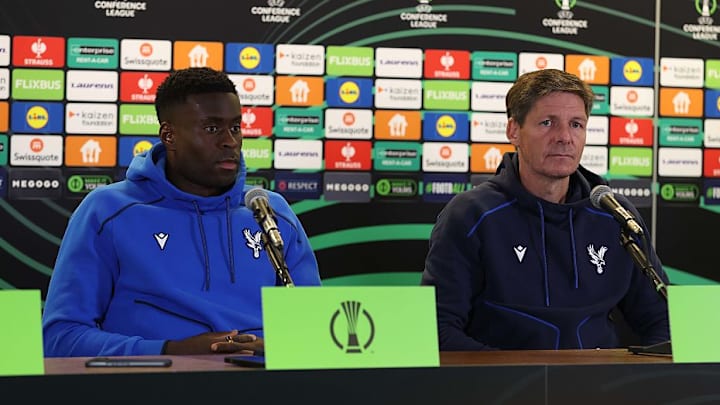 Oliver Glasner chỉ trích Crystal Palace vì mất Marc Guehi