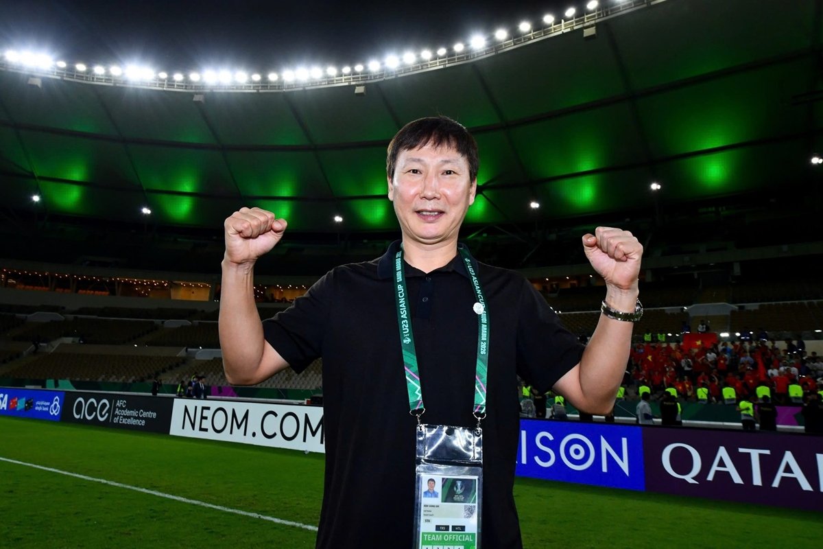HLV Kim Sang Sik: Ý chí thép đưa U23 Việt Nam vào bán kết lịch sử
