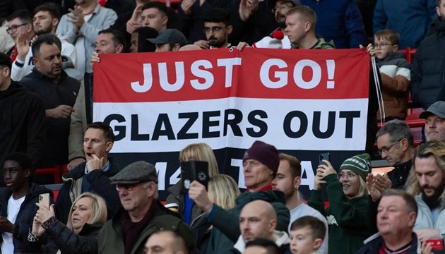 Một số thành viên gia đình Glazer đang suy nghĩ về việc bán cổ phần của Man United