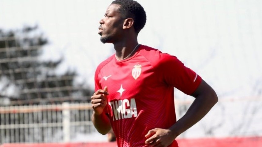 Paul Pogba ghi bàn trở lại sau 4 năm