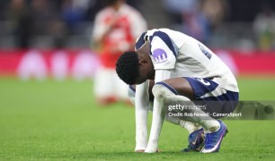 Tottenham trước bờ vực: Nguy cơ rớt hạng và cú sốc 261 triệu bảng
