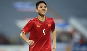 Nguyễn Lê Phát thoát ca mổ, tái xuất sau 4 tuần
