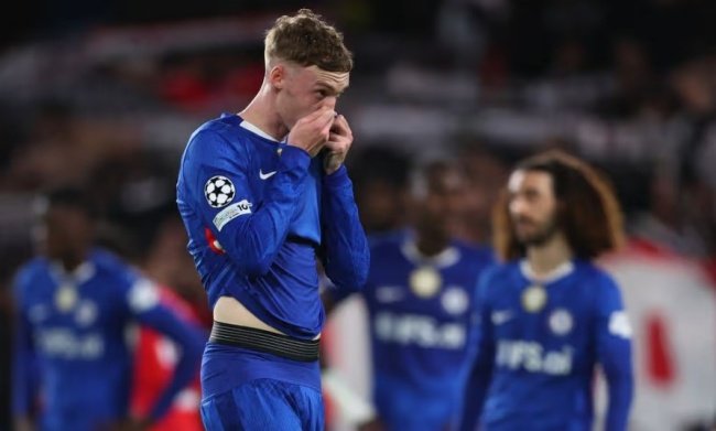CĐV PSG mỉa mai Chelsea