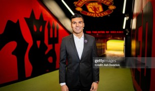 Bryan Robson muốn MU đổi quyết định với Casemiro